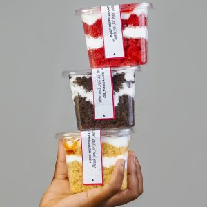 Cake in a jar