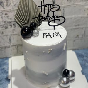 Whipcream Frosting Cake
